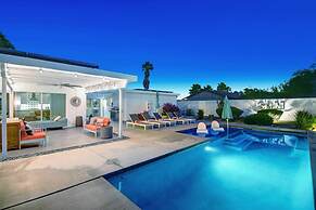 Biskra by Avantstay Classic Palm Springs Getaway W Outdoor Living Pool