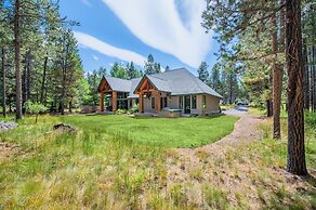 Riverwatch by Avantstay Deschutes in Your Yard