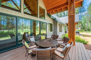 Riverwatch by Avantstay Deschutes in Your Yard