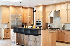 Riverwatch by Avantstay Deschutes in Your Yard