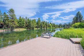 Riverwatch by Avantstay Deschutes in Your Yard