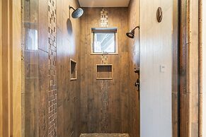 Riverwatch by Avantstay Deschutes in Your Yard