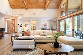 Riverwatch by Avantstay Deschutes in Your Yard