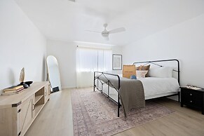 Carmella by Avantstay Modern Jtree Home w Large Outdoor Area