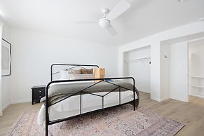 Carmella by Avantstay Modern Jtree Home w Large Outdoor Area