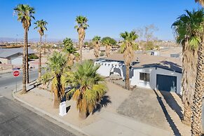 Carmella by Avantstay Modern Jtree Home w Large Outdoor Area