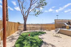 Carmella by Avantstay Modern Jtree Home w Large Outdoor Area