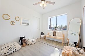 Carmella by Avantstay Modern Jtree Home w Large Outdoor Area