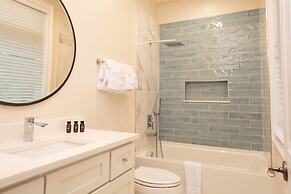 Beachwalk by Avantstay Hilton Head Oasis Steps From Singleton Beach