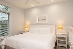 Beachwalk by Avantstay Hilton Head Oasis Steps From Singleton Beach