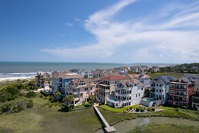 Beachwalk by Avantstay Hilton Head Oasis Steps From Singleton Beach