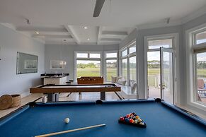 Beachwalk by Avantstay Hilton Head Oasis Steps From Singleton Beach