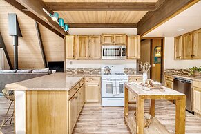 Alder by Avantstay Moody Retreat Patio Hot Tub in Sunriver