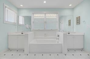 131 Grand Pavilion by Avantstay Oceanfront On The Boardwalk