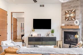 Slope Sight by Avantstay A Location w Hot Tub