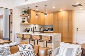 Slope Sight by Avantstay A Location w Hot Tub