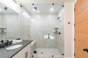 Slope Sight by Avantstay A Location w Hot Tub