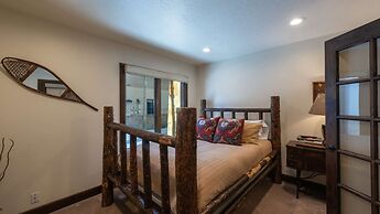 Jupiter Peak by Avantstay Near Deer Valley Base w Hot Tub