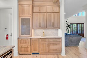 114 Ocean Boulevard by Avantstay Beachfront Infinity Pool Basketball C