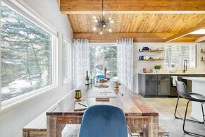 Maxwell by Avantstay 15min to Village Slopes