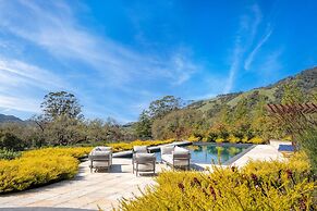 Malvasia by Avantstay Luxe Wine Country Retreat