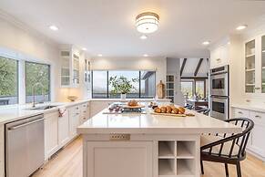 Malvasia by Avantstay Luxe Wine Country Retreat