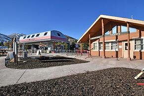 Alpine Abode by Avantstay 5min Walk To Lift Base