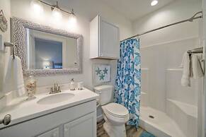 Tranquil Tides by Avantstay 5 Minutes to Beach