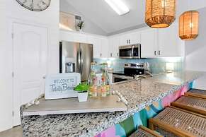 Totally Beachin by Avantstay Private Pool Hot Tub Swing Seats Beach Ge