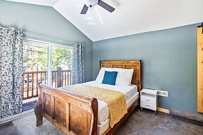 Bearpaw by Avantstay Hot Tub 10 Min to Lake