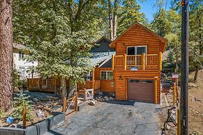 Bearpaw by Avantstay Hot Tub 10 Min to Lake