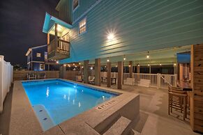 Tequila Tides by Avantstay Free Golf Cart Pool