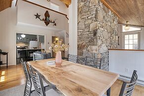 Mountain Hollow Estate by Avantstay Great Views