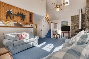 Mountain Hollow Estate by Avantstay Great Views