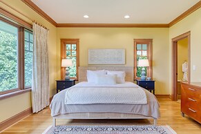 Goldilocks by Avantstay Luxury Waterfront Home