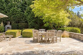 Goldilocks by Avantstay Luxury Waterfront Home