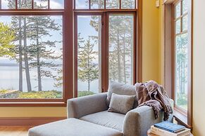 Goldilocks by Avantstay Luxury Waterfront Home