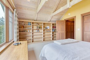 Goldilocks by Avantstay Luxury Waterfront Home