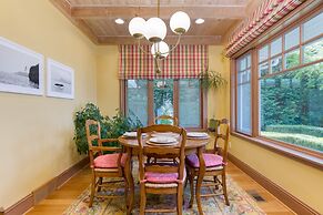 Goldilocks by Avantstay Luxury Waterfront Home