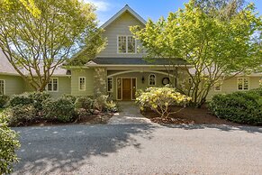 Goldilocks by Avantstay Luxury Waterfront Home