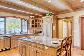 Goldilocks by Avantstay Luxury Waterfront Home