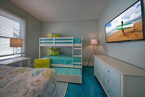 Lost Shaker of Salt by Avantstay Rooftop Pool