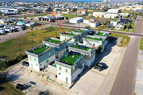 Stella Maris by Avantstay Old Town Location Pool Access