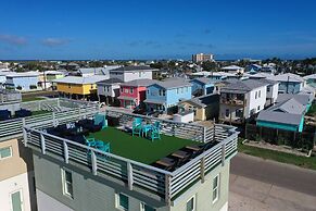 Seaside Lookout by Avantstay Port A Views