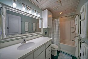 Seaside Lookout by Avantstay Port A Views