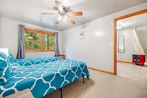 Twin Creeks Lodge by Avantstay 33 Acre Retreat