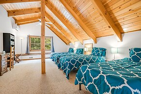 Twin Creeks Lodge by Avantstay 33 Acre Retreat