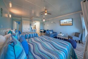 Bubbly Blew by Avantstay Beachfront Condo View