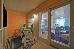 Bubbly Blew by Avantstay Beachfront Condo View