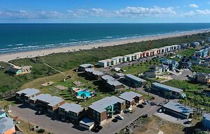 Bubbly Blew by Avantstay Beachfront Condo View